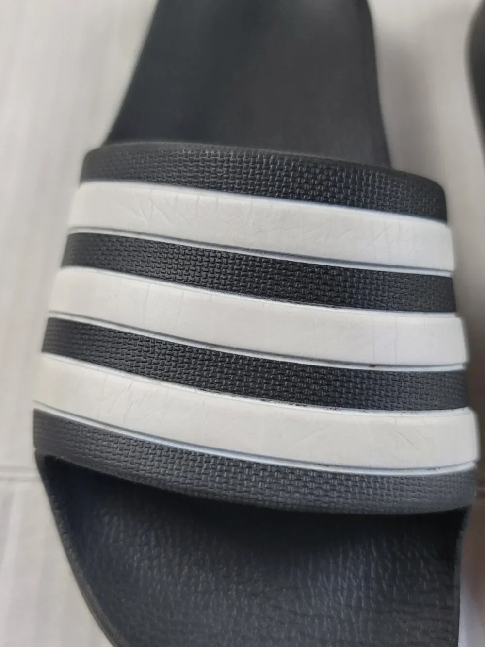 Adidas Adilette Aqua Slides Black White Youth Size 4 Cloudfoam Slip On Sandals